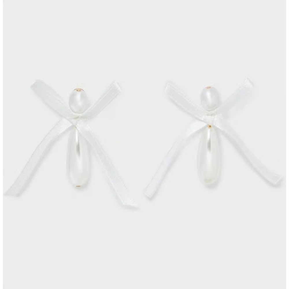 A new day ribbon bow pearl post drop earrings white